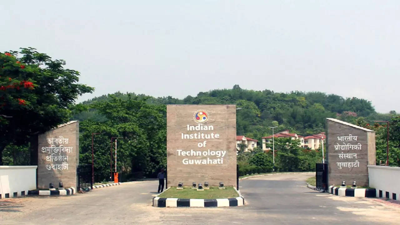 IIT Guwahati faculty members to train Assam government school teachers