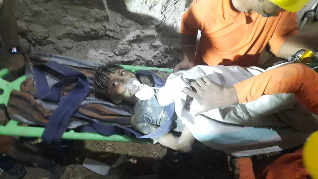 chhattisgarh: 11-year-old boy rescued from borewell in janjgir champa district after 104 hours