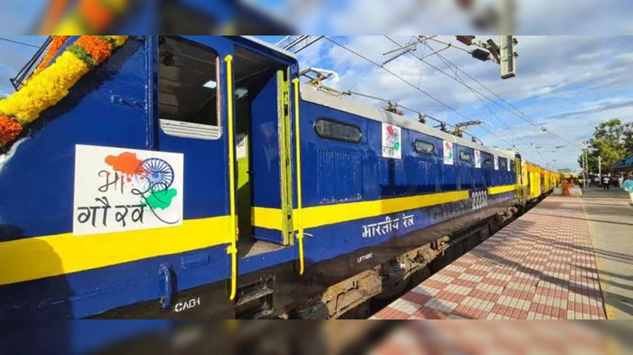 Bharat Gaurav train from Coimbatore North to Sainagar Shirdi begins service