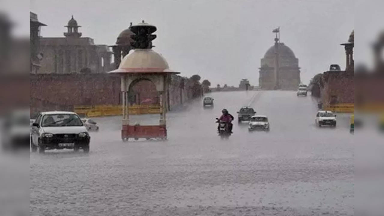 Rain in Delhi