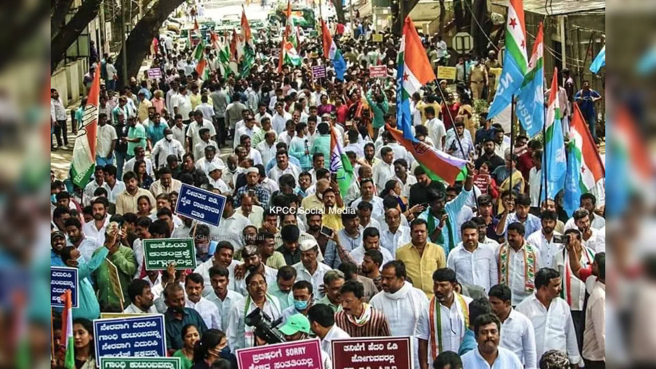 Congress protests.