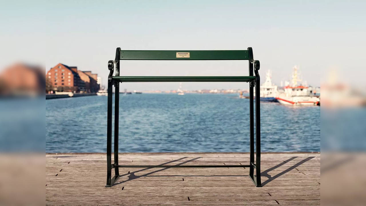 A raised bench in Copenhagen, Denmark paints a grim picture of the expected sea-level rise by the year 2100 | Picture courtesy: Twitter