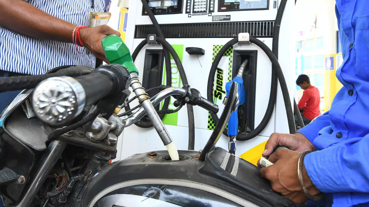 All private pumps must maintain fuel stock, keep rates reasonable: Govt on fuel shortage