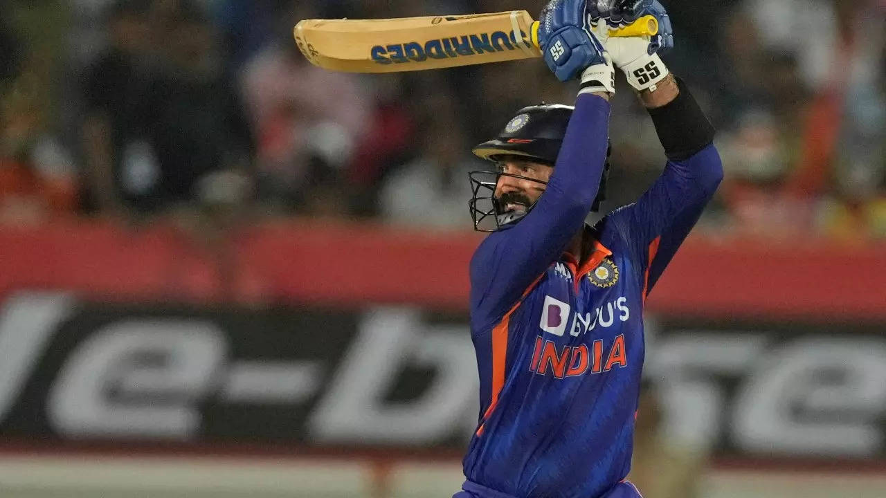 Dinesh Karthik