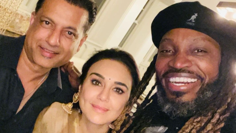 Preity Zinta is all smiles as she gets the best 'weekend surprise' by bumping into Chris Gayle, poses for cute selfies