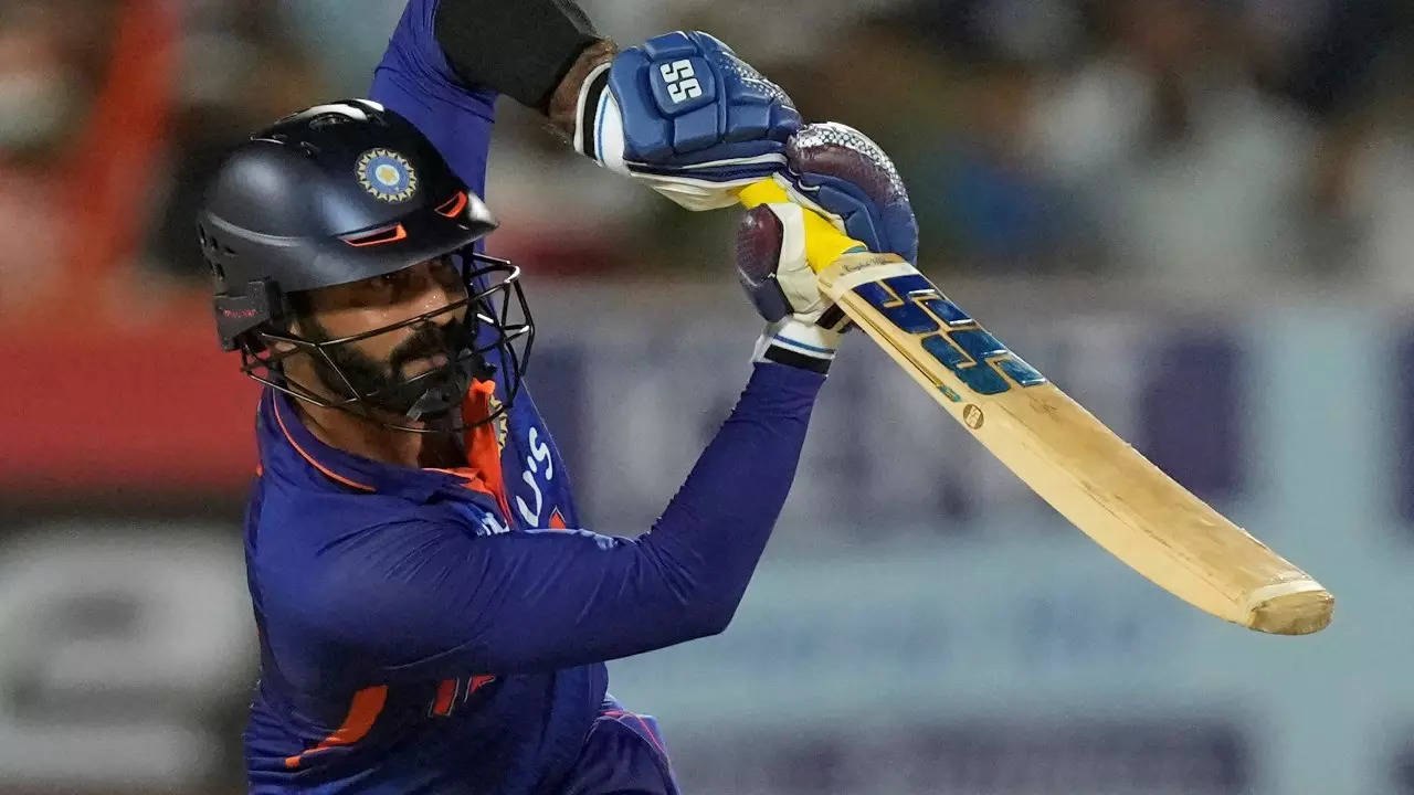 Dinesh Karthik