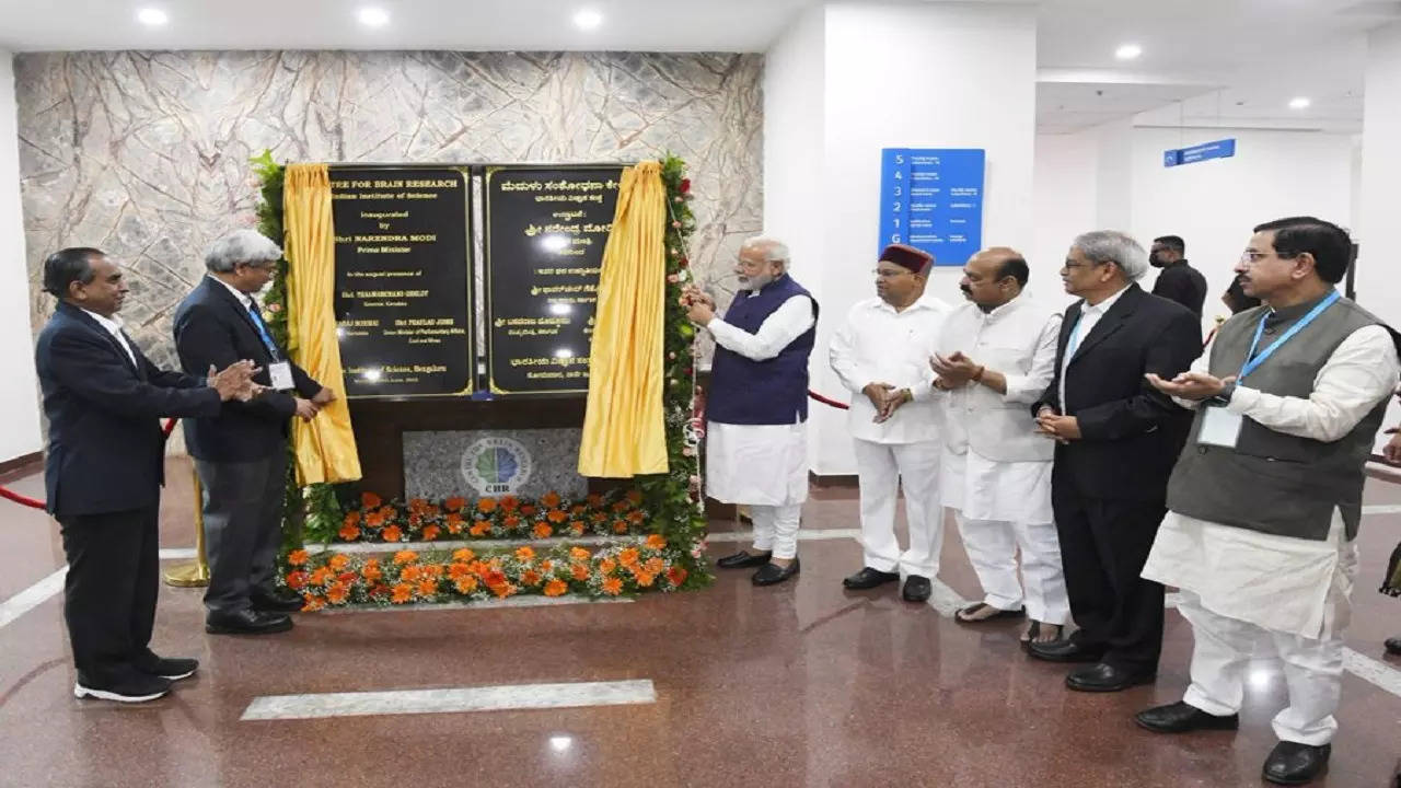 PM Narendra Modi inaugurates Centre for Brain Research at IISC BengaluruPM Narendra Modi inaugurates Centre for Brain Research at IISC Bengaluru
