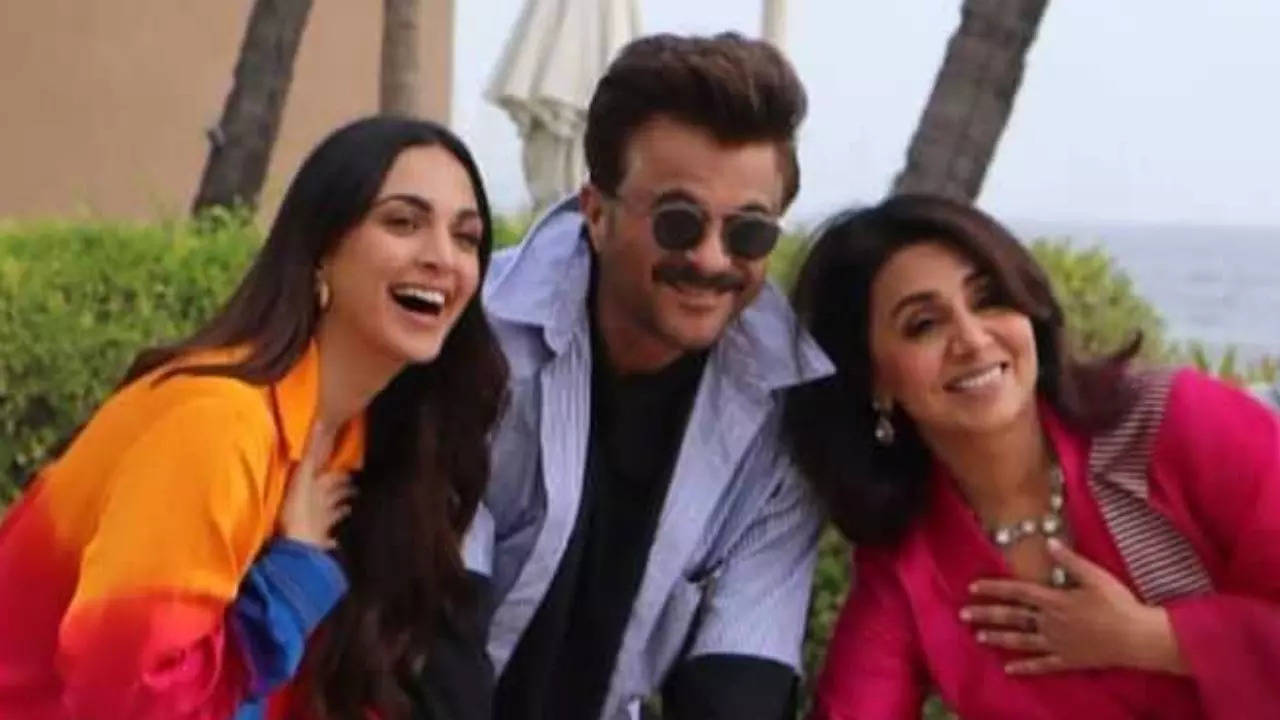 Kiara Advani Anil Kapoor Neetu Kapoor