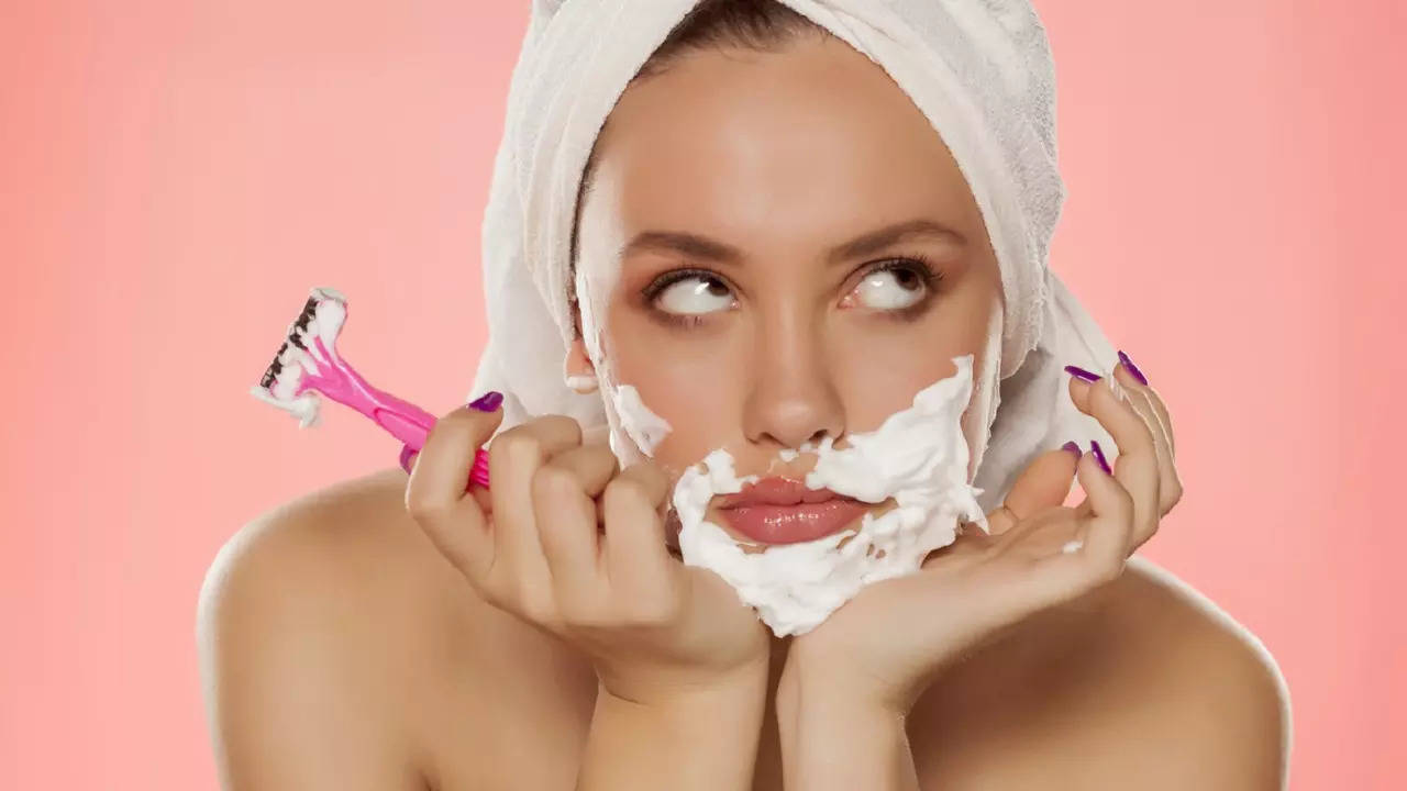 Tips to remove facial hair without waxing