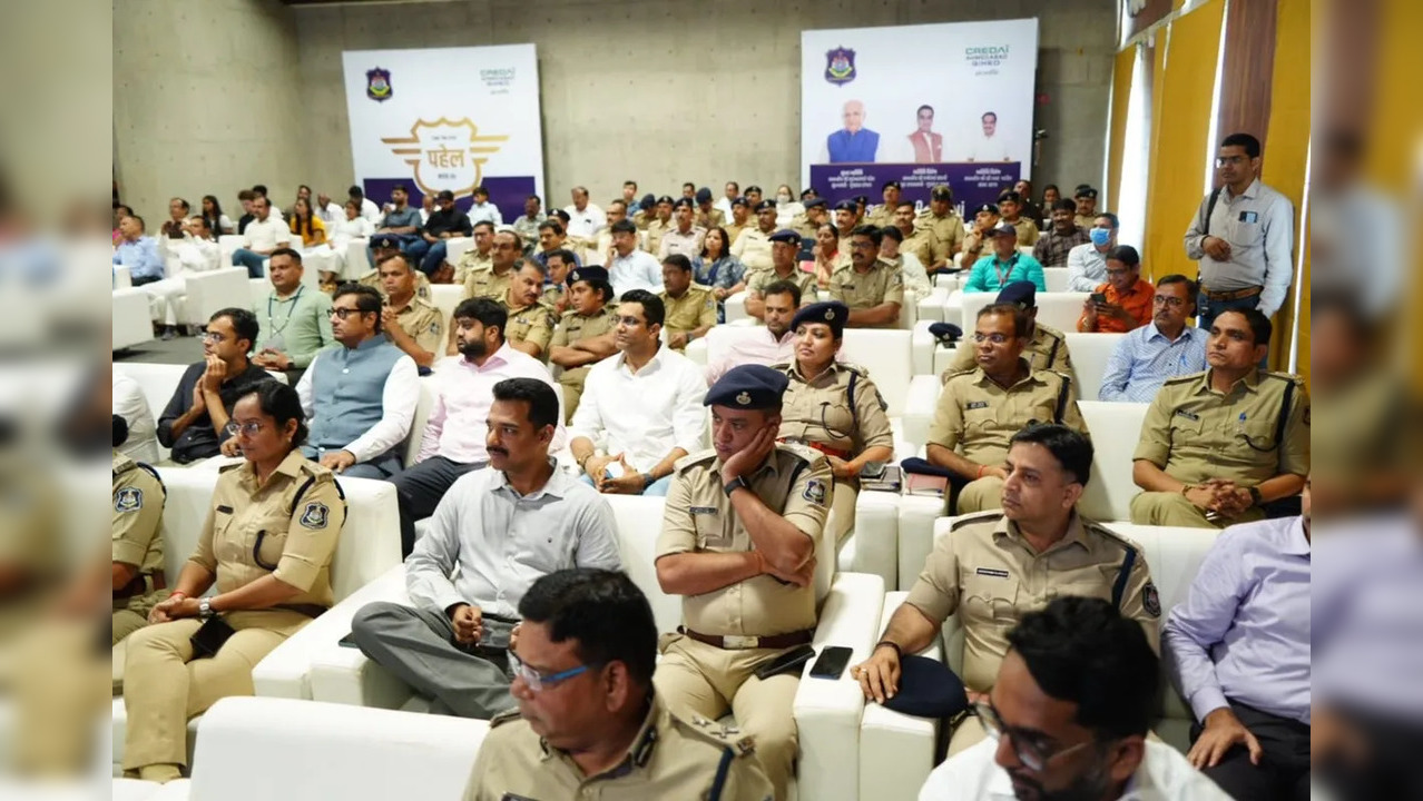 Police one day seminar - Pahel