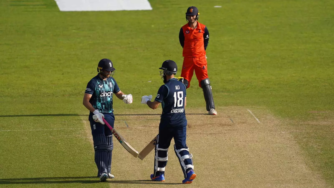 England lead 2-0 against Netherlands, going into the 3rd ODI