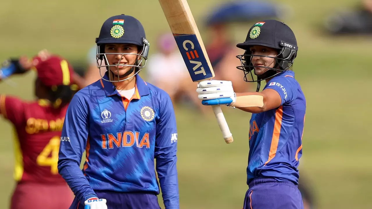 SL-W vs IND-W: Mandhana set to join Kohli, Rohit in elite list ...