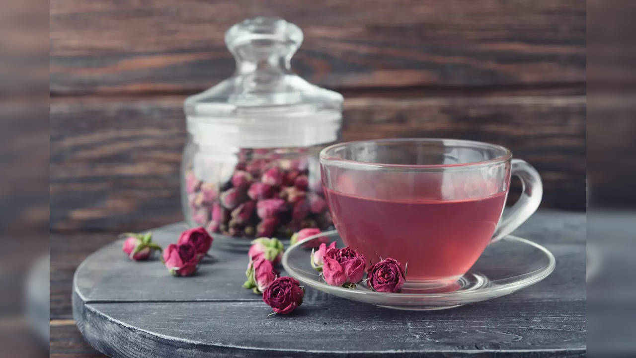 Rose tea