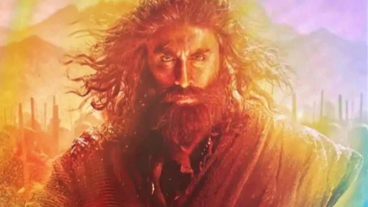 Ranbir Kapoor's Shamshera trailer has hit the web today