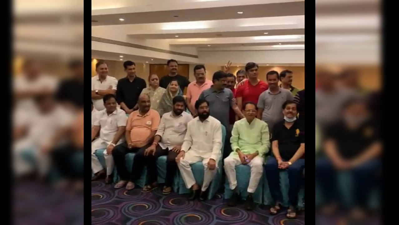 ​Eknath Shinde with rebel MLAs