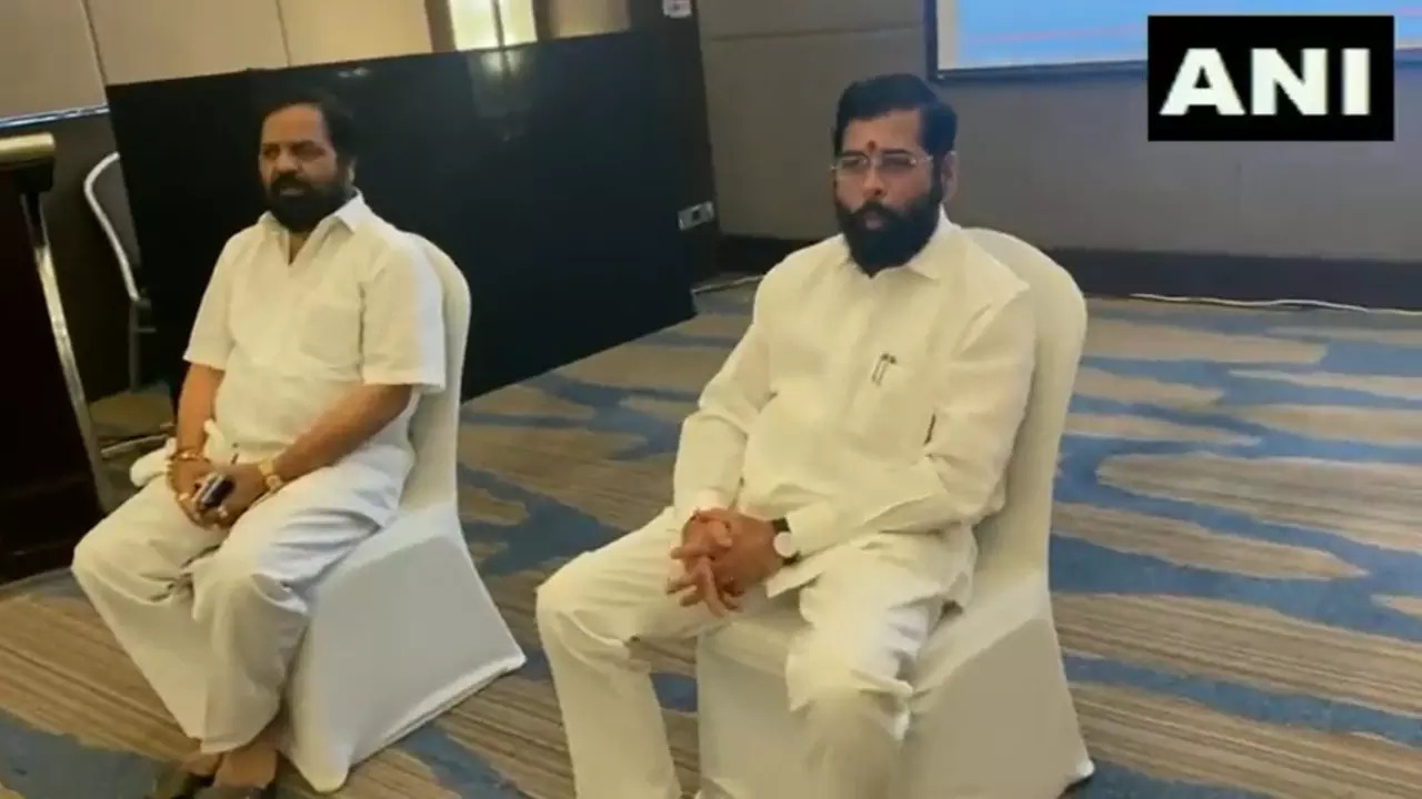 Meeting of rebel MLAs underway in the presence of Eknath Shinde at a Guwahati hotel