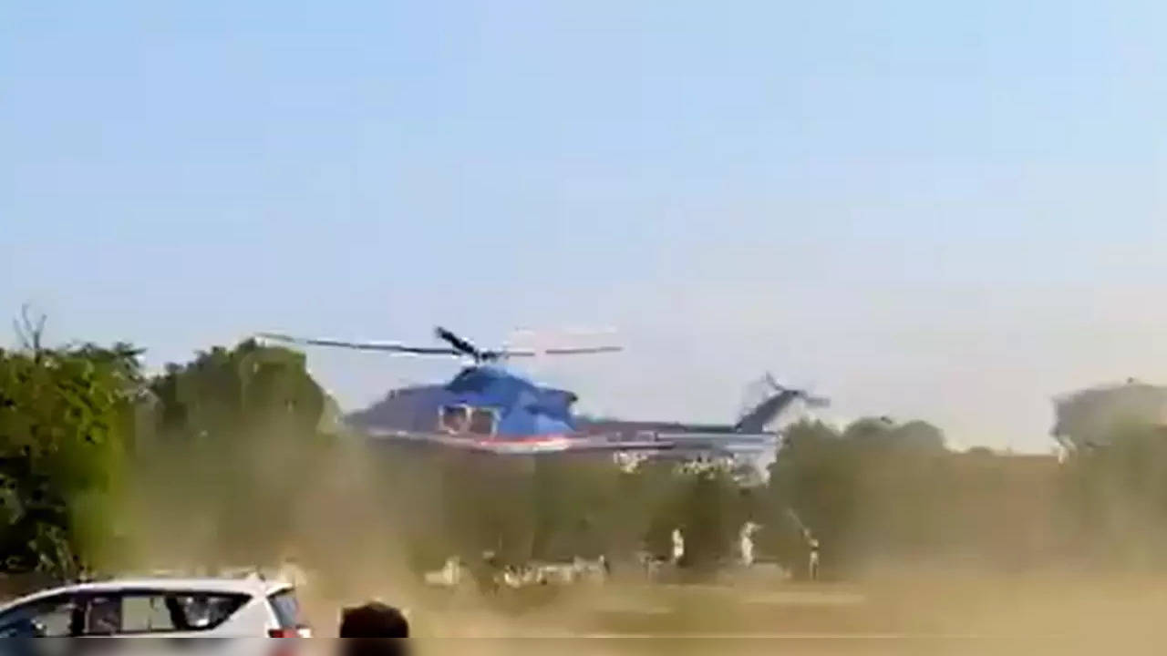 ​Yogi Adityanath's chopper makes emergency landing