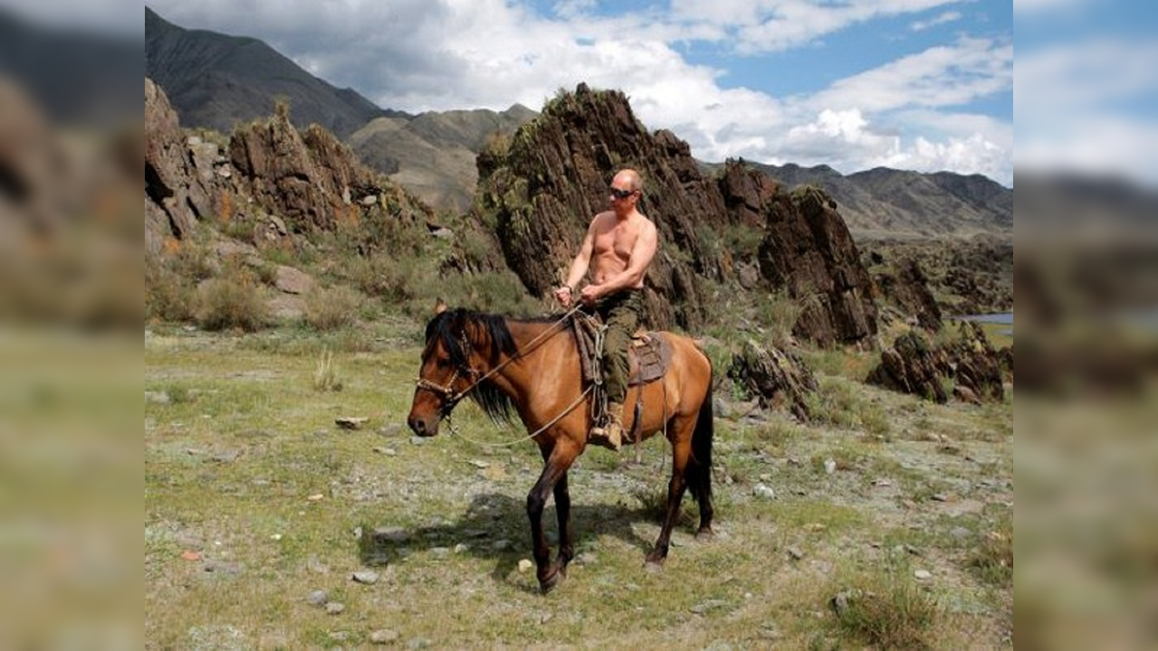 Vladimir Putin's shirtless picture shared by Kremlin
