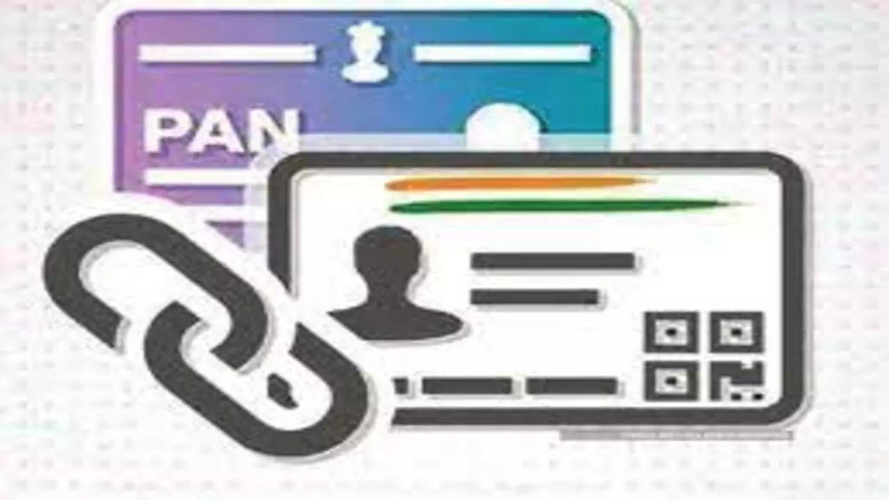 PAN Aadhaar linking.