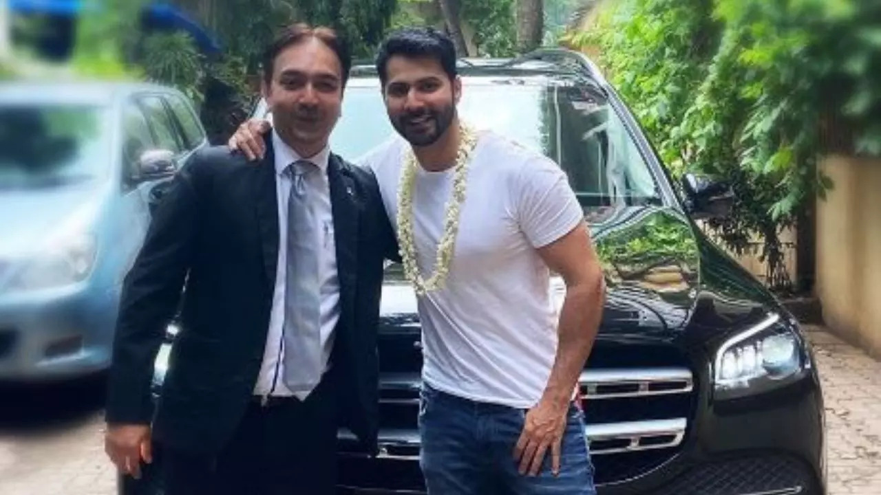 Jugjugg Jeeyo star Varun Dhawan purchases Mercedes GLS SUV worth Rs 1. ...