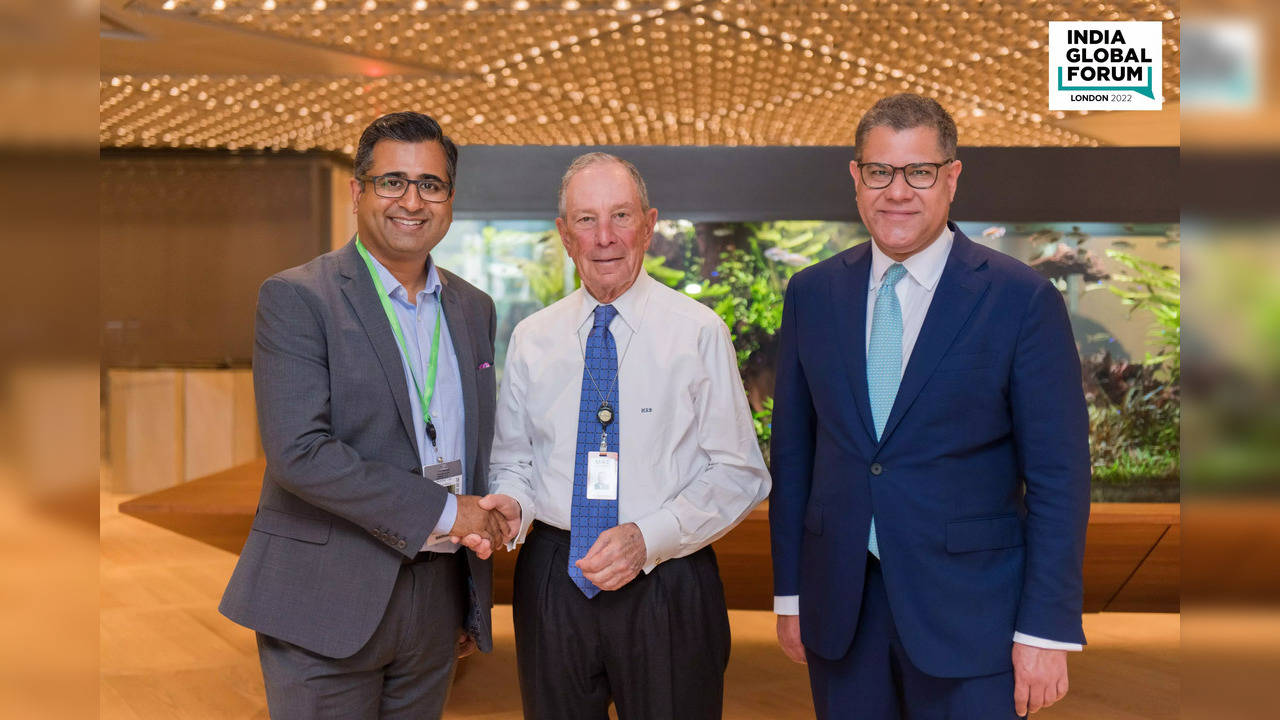 Manoj Ladwa, Founder & CEO, India Global Forum with Michael Bloomberg, Founder, Bloomberg and Alok Sharma, President, COP26 at the Climate Finance & Technology Summit