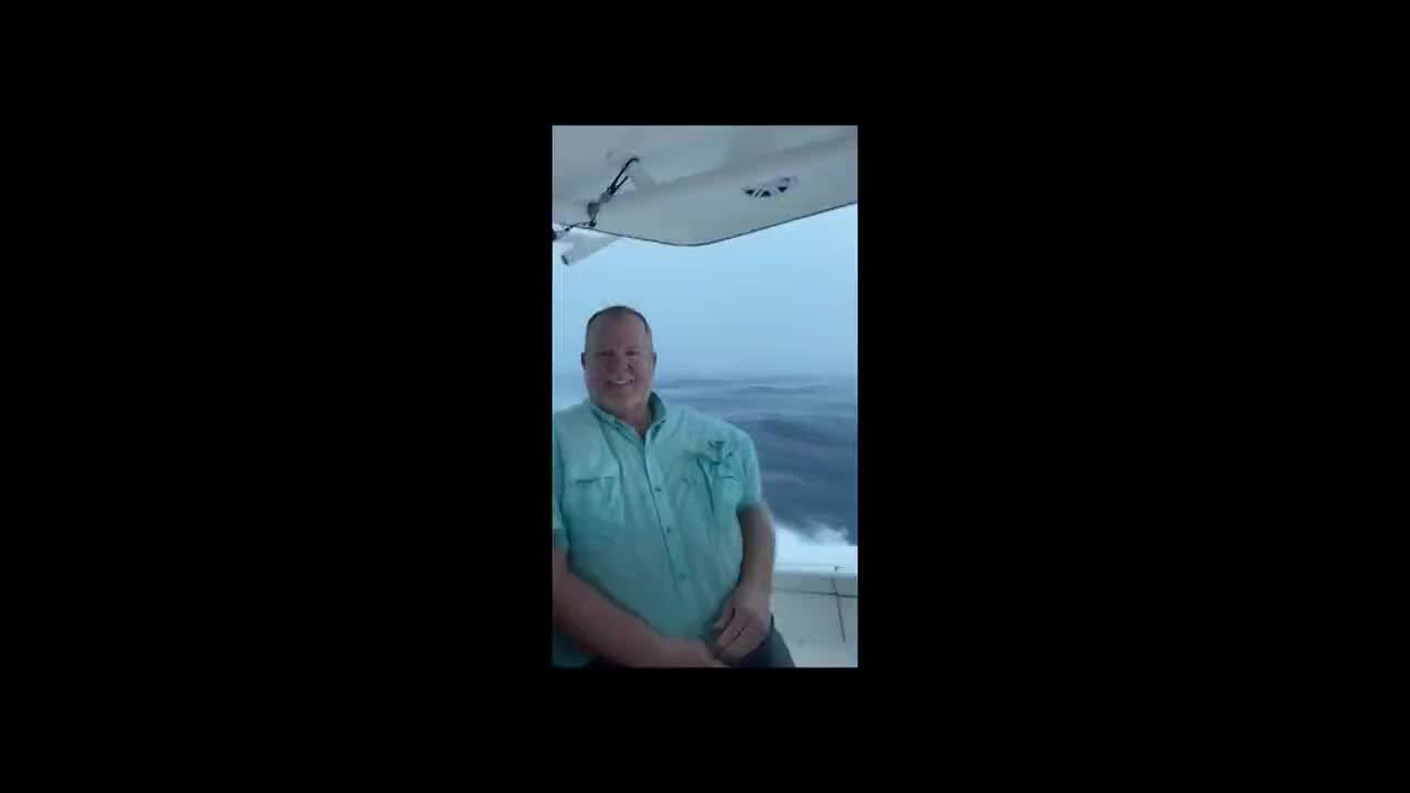 Lightning strikes boat off Florida coast, chilling viral video captures