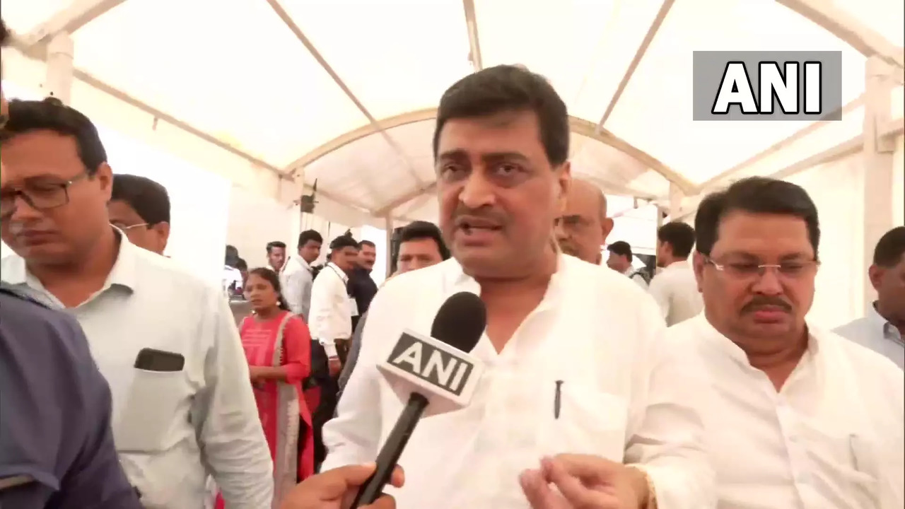 ​Congress leader Ashok Chavan​