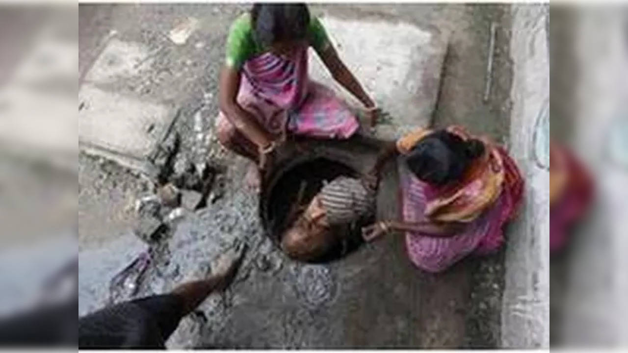 manual scavenging ani