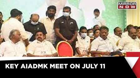 Admk Eps Vs Ops Latest News Admk Eps Vs Ops Videos And Photos