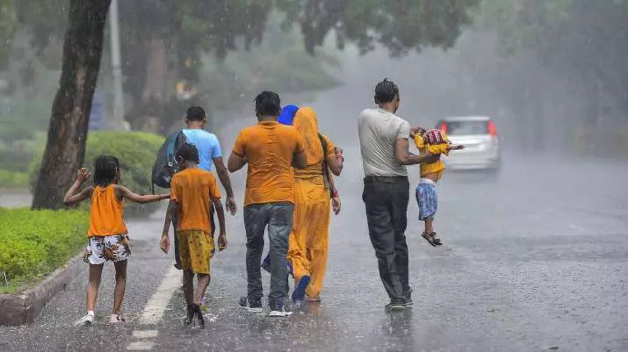 Delhi rain