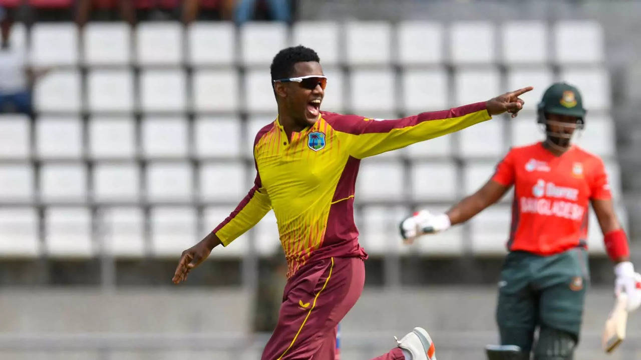 West Indies lead T20I series against Bangladesh 1-0