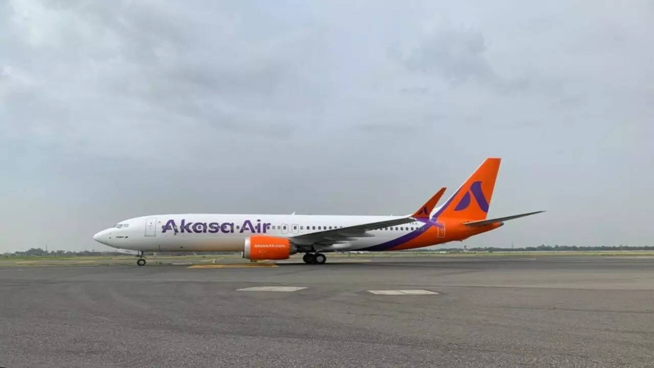 Akasa Air.