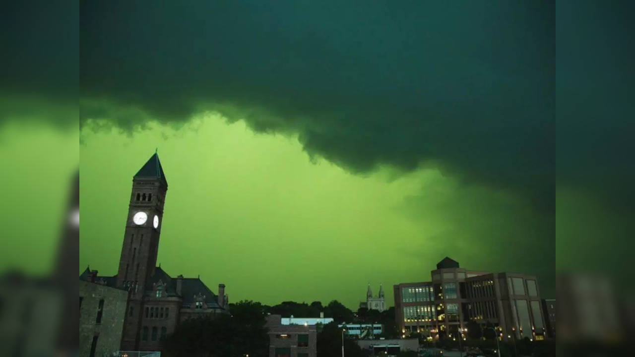 The sky turned green right before a thunderstorm barrelled through South Dakota, USA | Picture courtesy: Twitter/@eddiedevonne