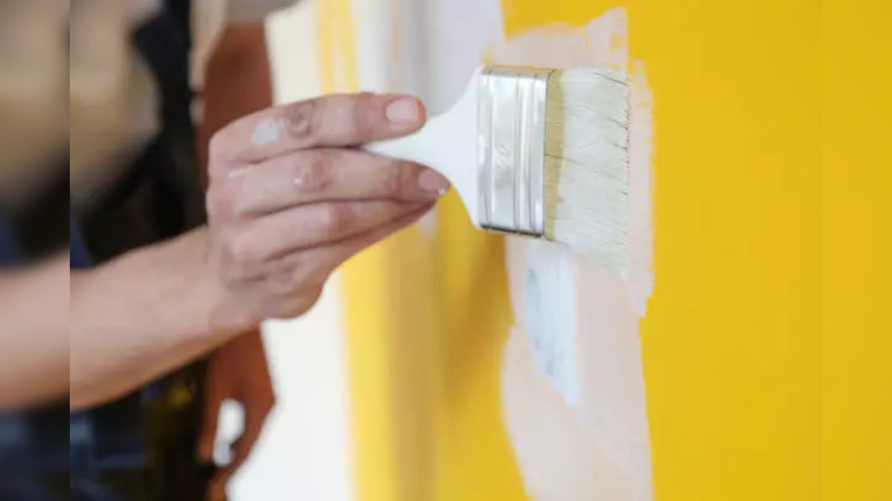 istockphoto-paint industry