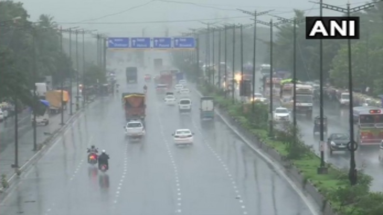 IMD issues a 24-hour red alert in Mumbai from 1 pm today