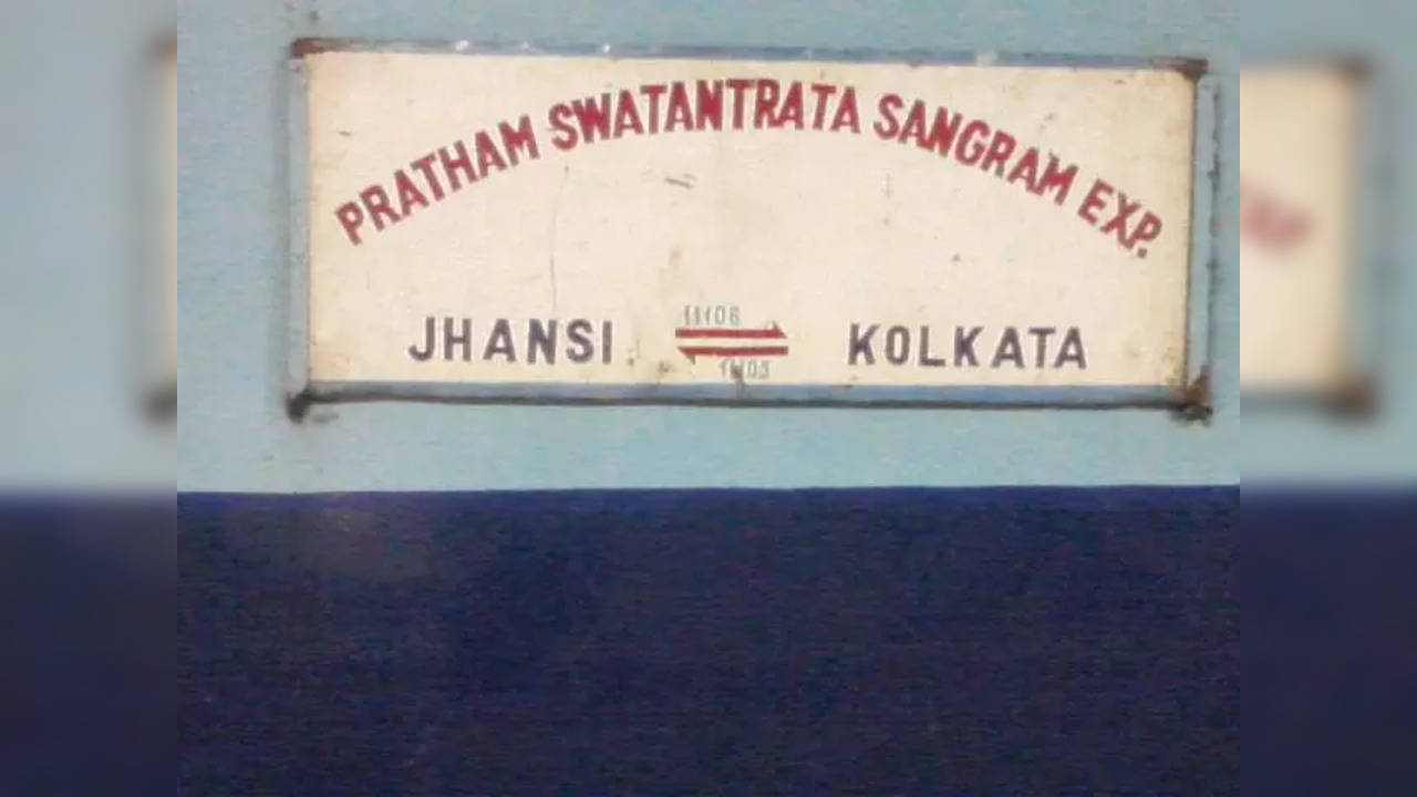 Kolkata -Jhansi special train