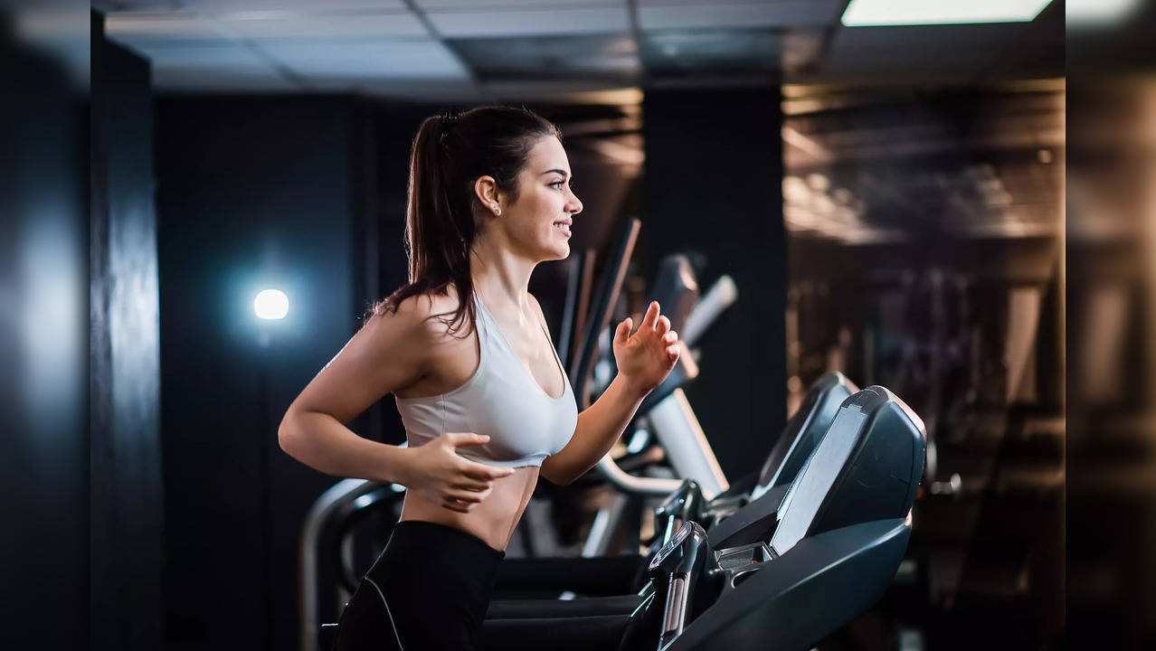 Cardio workout Black and White Stock Photos & Images - Alamy