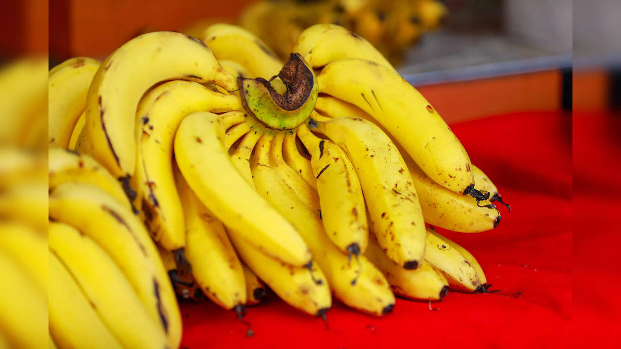 A rich source of potassium and soluble fibre, bananas are key to a healthy body weight and strong immune system.