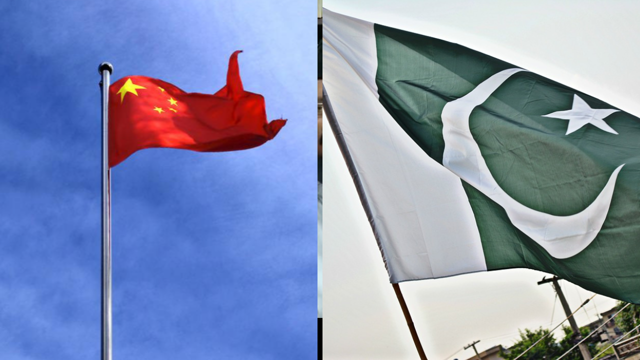 China pakistan flags