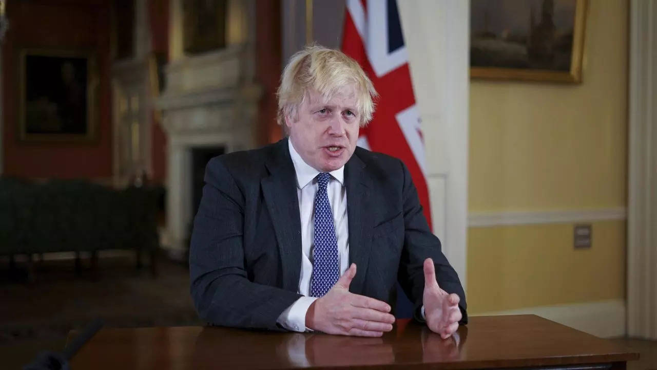 boris johnson ex-UK PM AP image