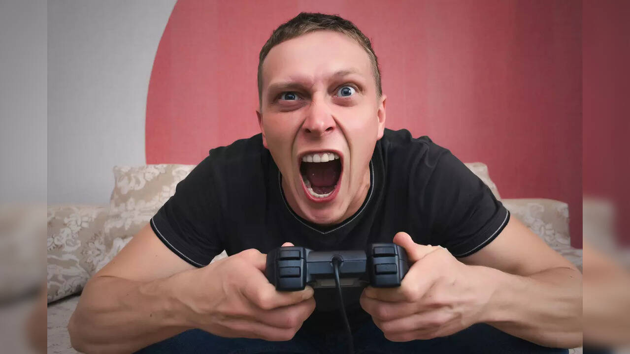Video games are making teenagers violent, delinquents