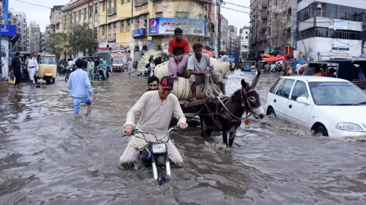 Floods in Pakistan's Karachi