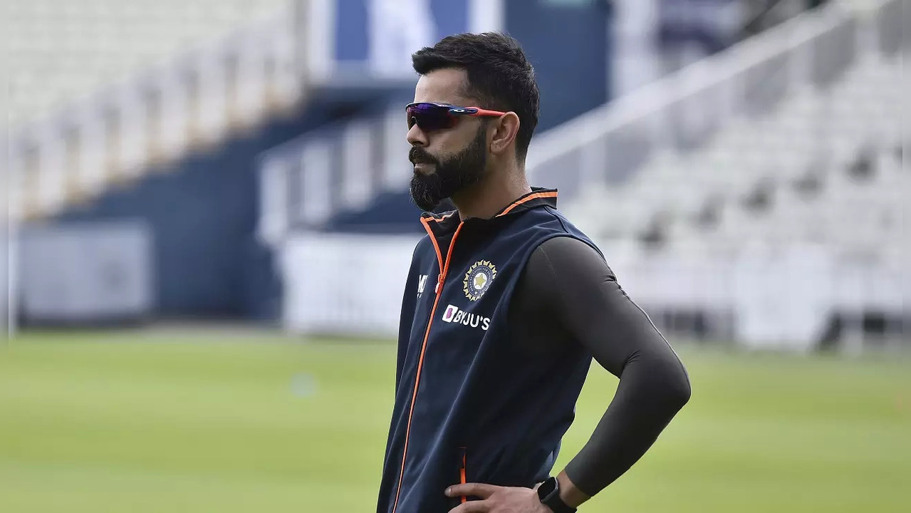 Virat Kohli AP