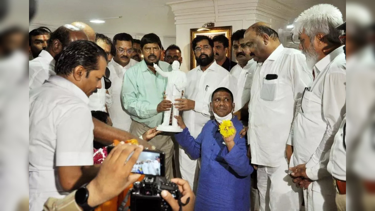 CM Eknath Shinde paid homage at Dr. B. R. Ambedkar Chaityabhoomi Memorial, after winning the vote of confidence in Maharashtra Legislative Assembly, on Monday.