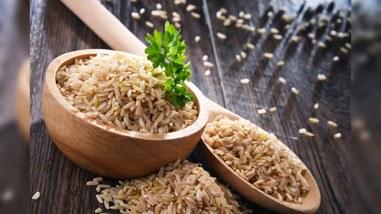 When it comes to the glycemic index, boiled brown rice is a medium GI food with a score of 68. Yet, the American Medical Association warns against eating too much of it.