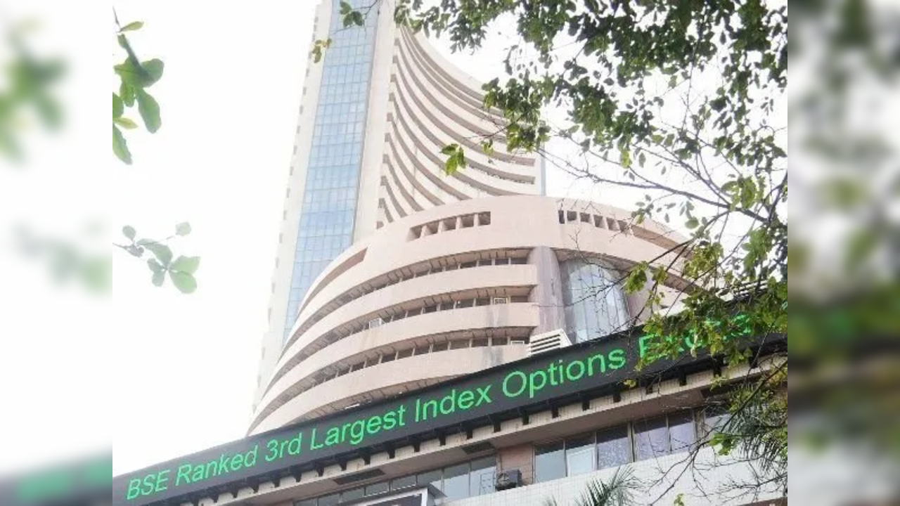 Sensex gains for 2nd session