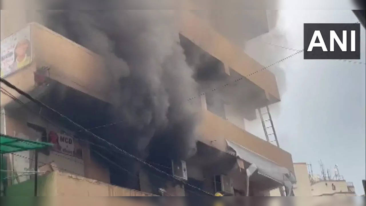 Fire at New Ashok Nagar