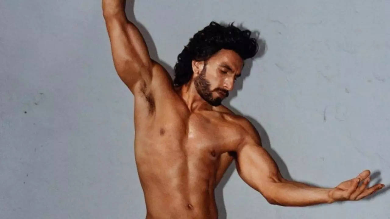 Ranveer Singh Lands In Legal Trouble Over Nude Photoshoot; NGO Women File  Police Complaint - Entertainment