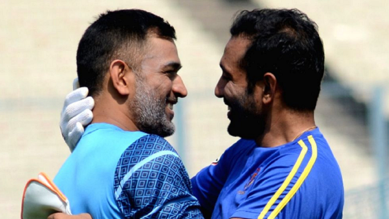 Dhoni Uthappa