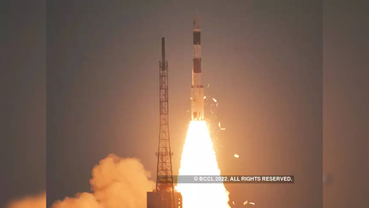 isro satellite launch_bccl1.